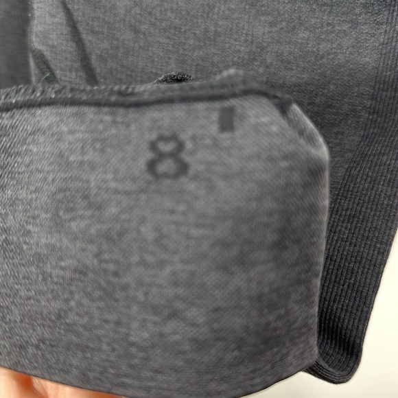 Lululemon Seamlessly Street Black Crop Pants Size 8 - Picture 5 of 9